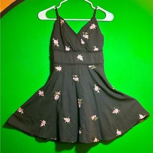 Bought for a homecoming dance but never worn out, asking for 25 USD for it :)